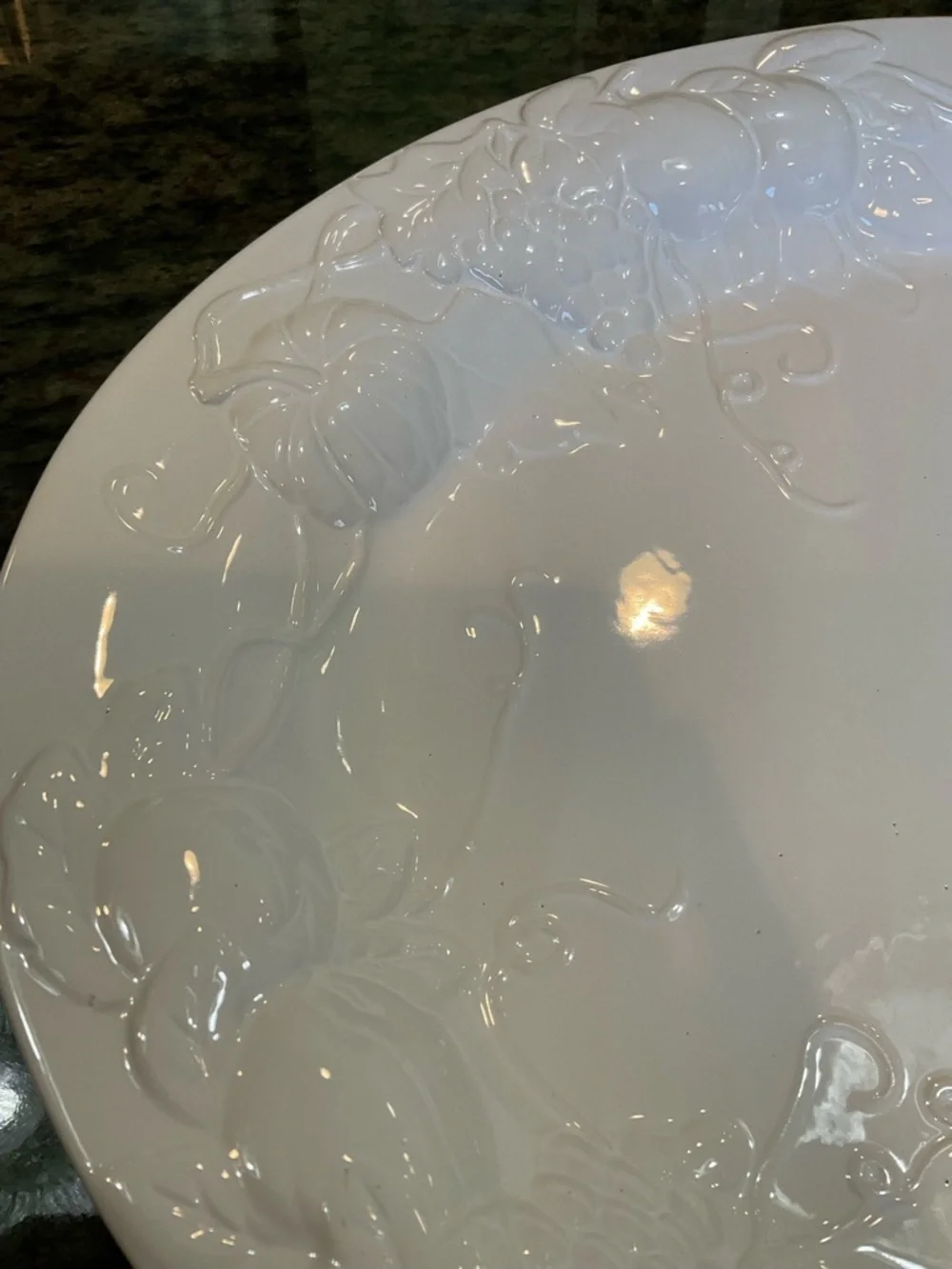 Vintage Tabletops Gallery Harvest 21” Oval Platter